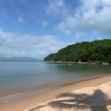 L'Edenroc Shelby Samui Beach Resort Bophut Exterior foto